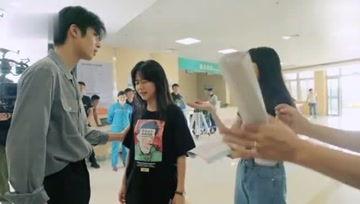 小义娱乐吃瓜,东亚病夫言论引发争议与反思